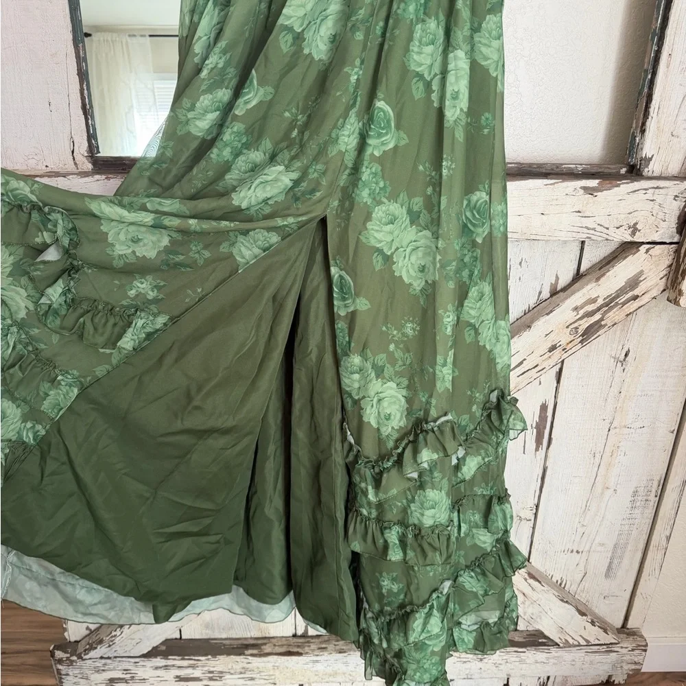 Green Floral Cottagecore Etheral Forest Fairy Vibes Formal Dress – NWT - Picture 2 of 11